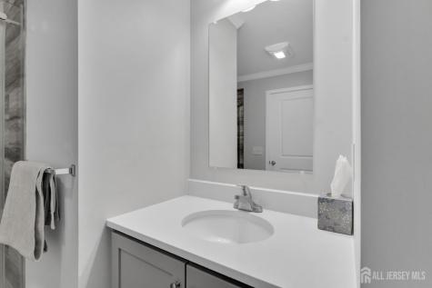 15 Sheryl Court Spotswood NJ 08884