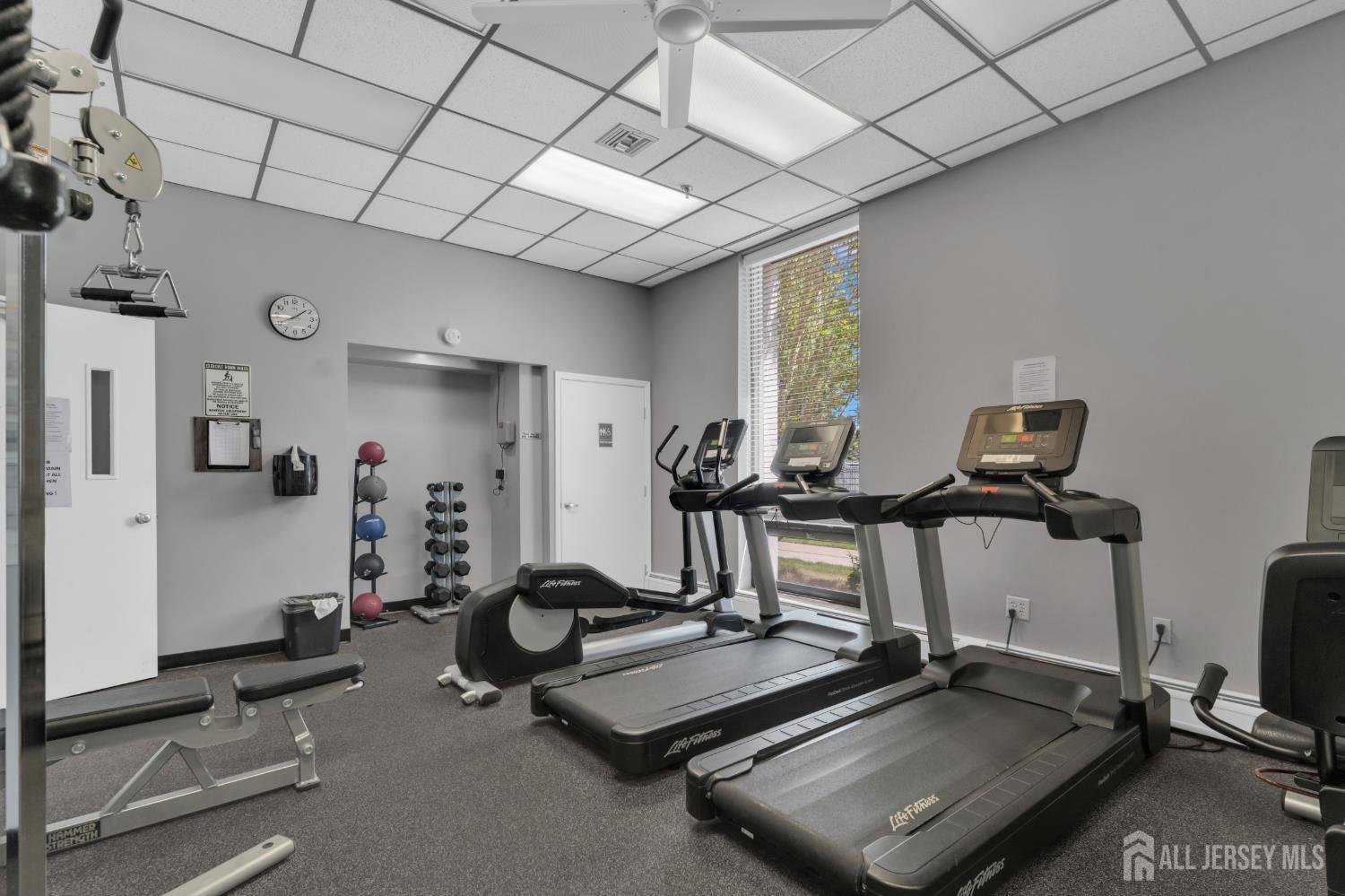 15 Sheryl Court Spotswood NJ 08884