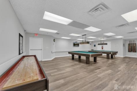 15 Sheryl Court Spotswood NJ 08884