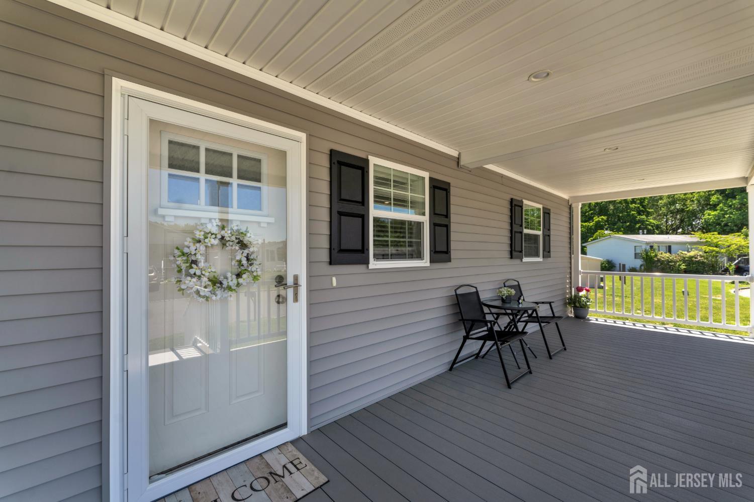15 Sheryl Court Spotswood NJ 08884