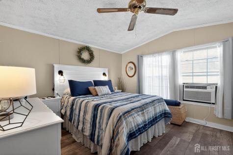 4 South Drive East Windsor NJ 08520