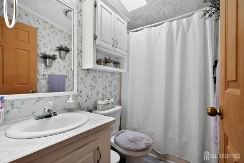 4 South Drive East Windsor NJ 08520