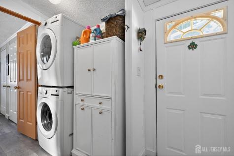 4 South Drive East Windsor NJ 08520