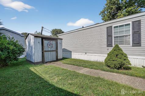 4 South Drive East Windsor NJ 08520