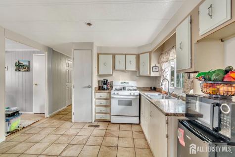 139 Village Drive W Spotswood NJ 08884