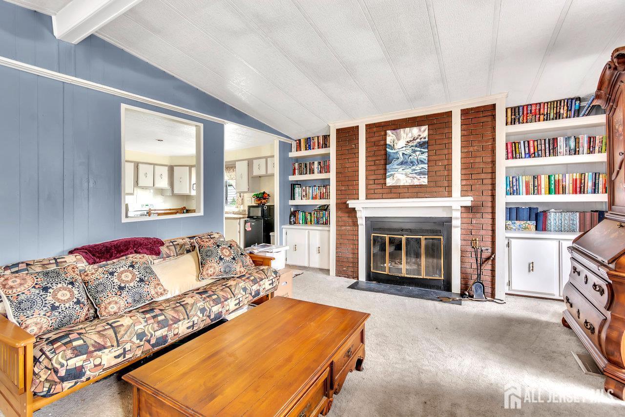 139 Village Drive W Spotswood NJ 08884