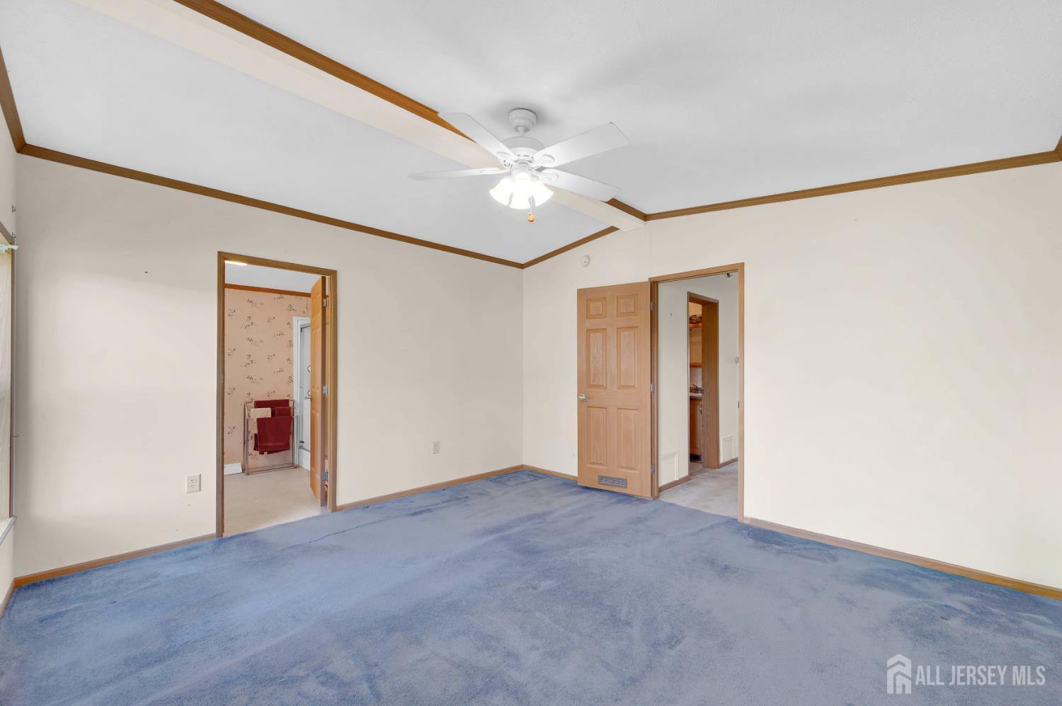 21 Sheryl Court Spotswood NJ 08884