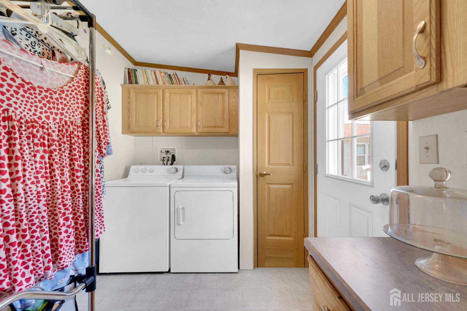 21 Sheryl Court Spotswood NJ 08884