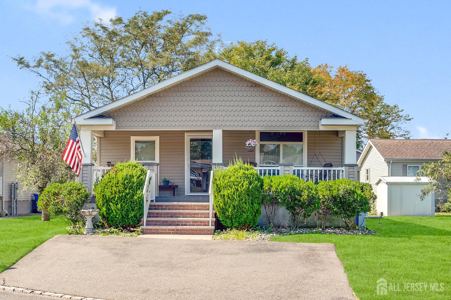 21 Sheryl Court Spotswood NJ 08884