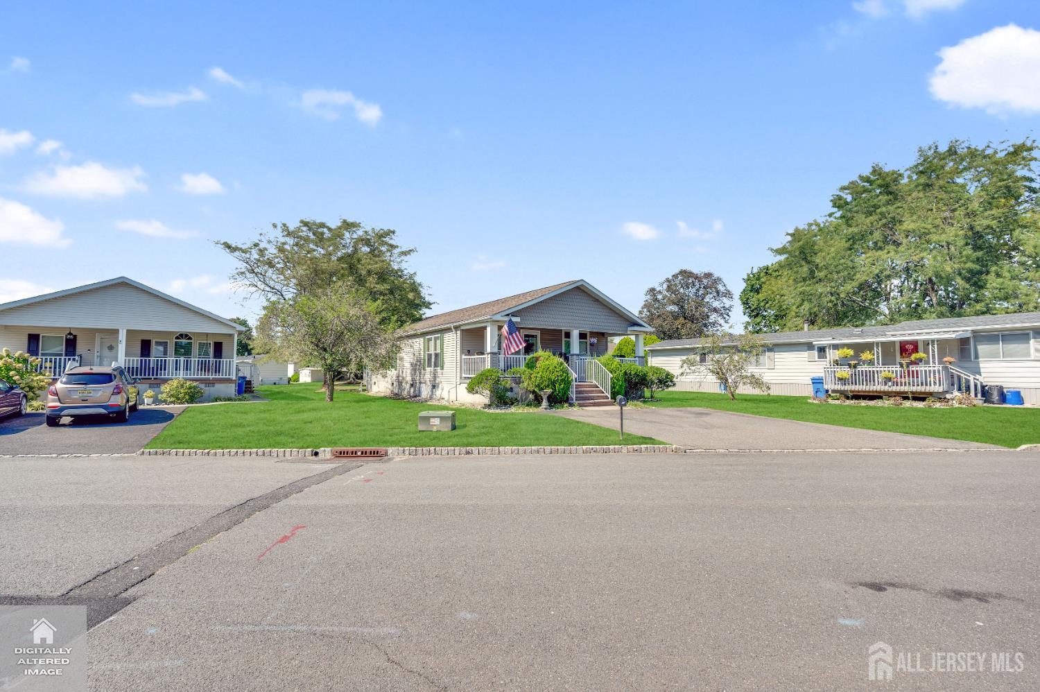 21 Sheryl Court Spotswood NJ 08884