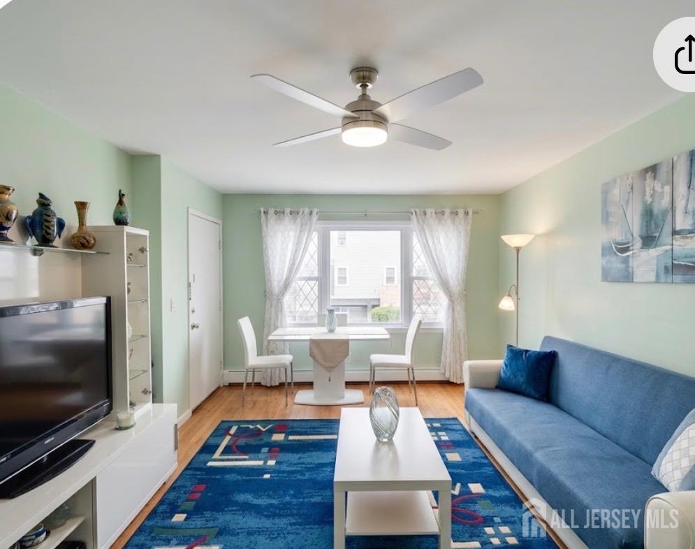88 Fox Road Edison NJ 08817