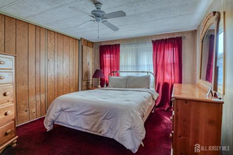 4 Byron Road North Brunswick NJ 08902