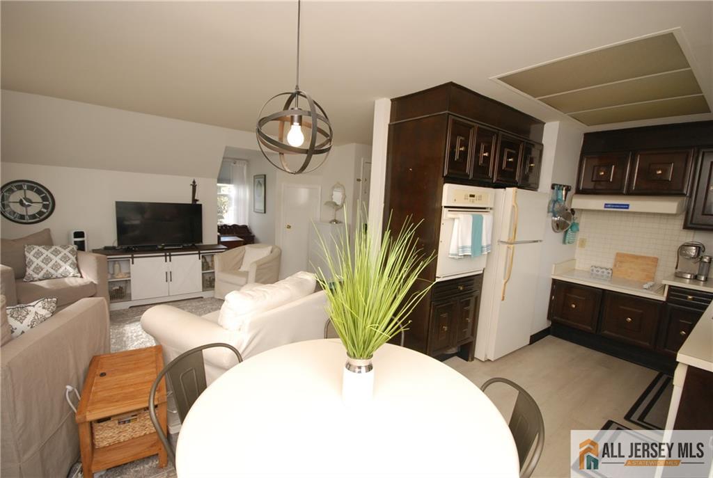 68 Gloucester Way Monroe NJ 08831