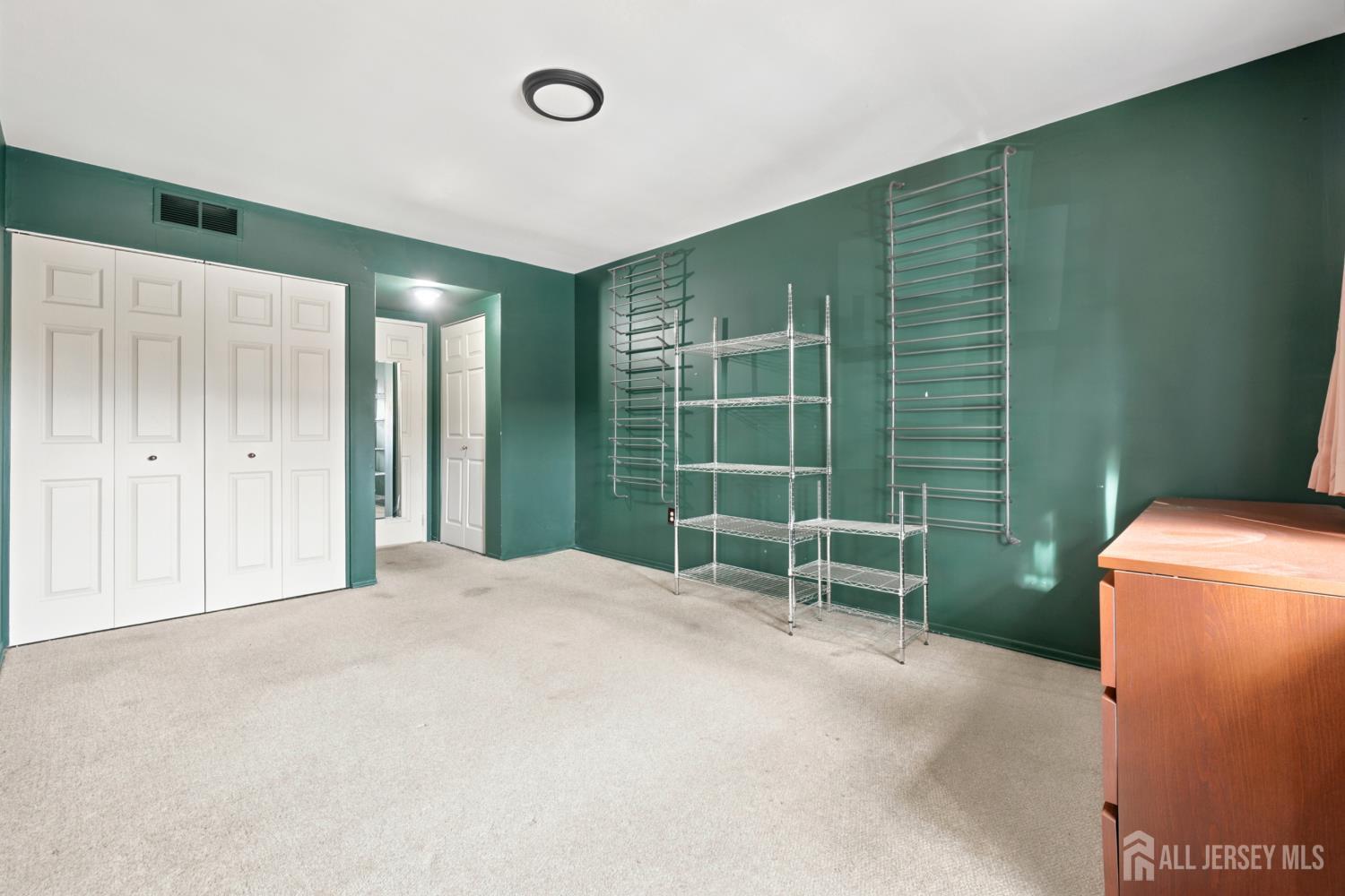 44 Judson Street Edison NJ 08837