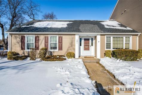 38 Concord Lane Monroe NJ 08831