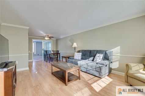 38 Concord Lane Monroe NJ 08831
