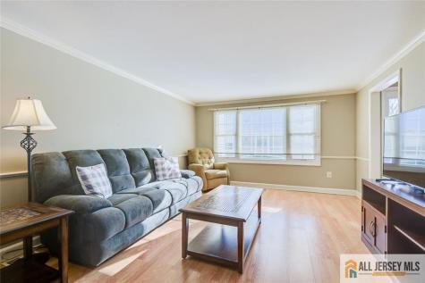 38 Concord Lane Monroe NJ 08831