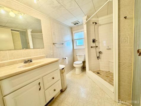 9 Sams Court Hazlet NJ 07730