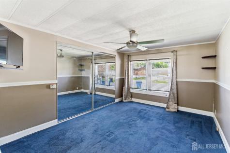 8 Longfellow Road North Brunswick NJ 08902