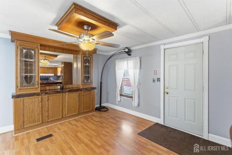 8 Longfellow Road North Brunswick NJ 08902