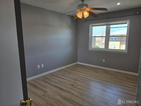 192 Evergreen Road Edison NJ 08837