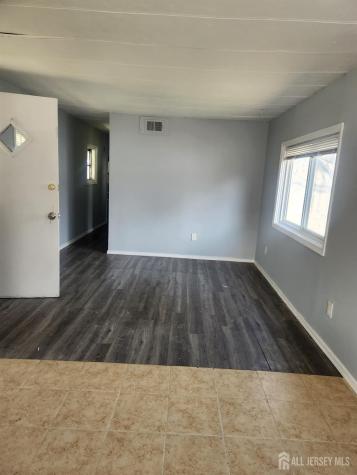 24 Kohl Street South Brunswick NJ 08852