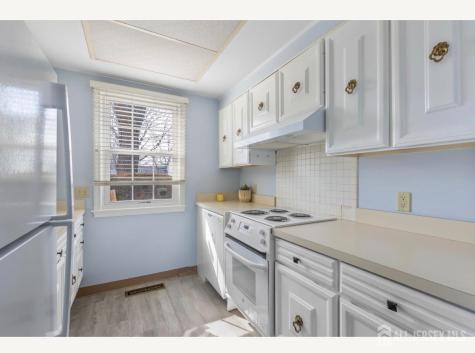 81 Dorset Lane Monroe NJ 08831
