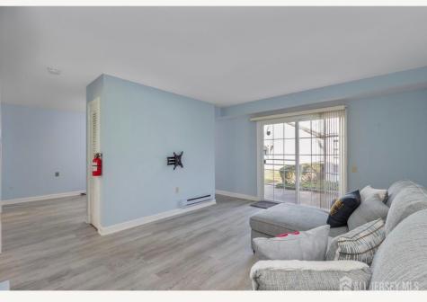 81 Dorset Lane Monroe NJ 08831
