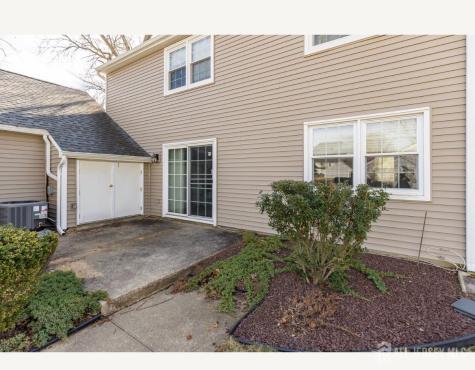 81 Dorset Lane Monroe NJ 08831