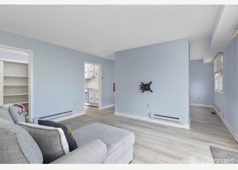 81 Dorset Lane Monroe NJ 08831