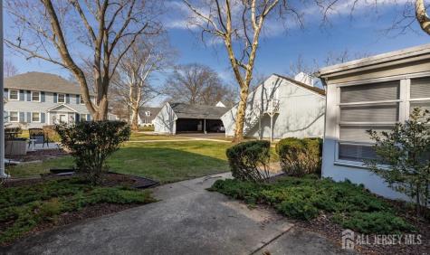 81 Dorset Lane Monroe NJ 08831