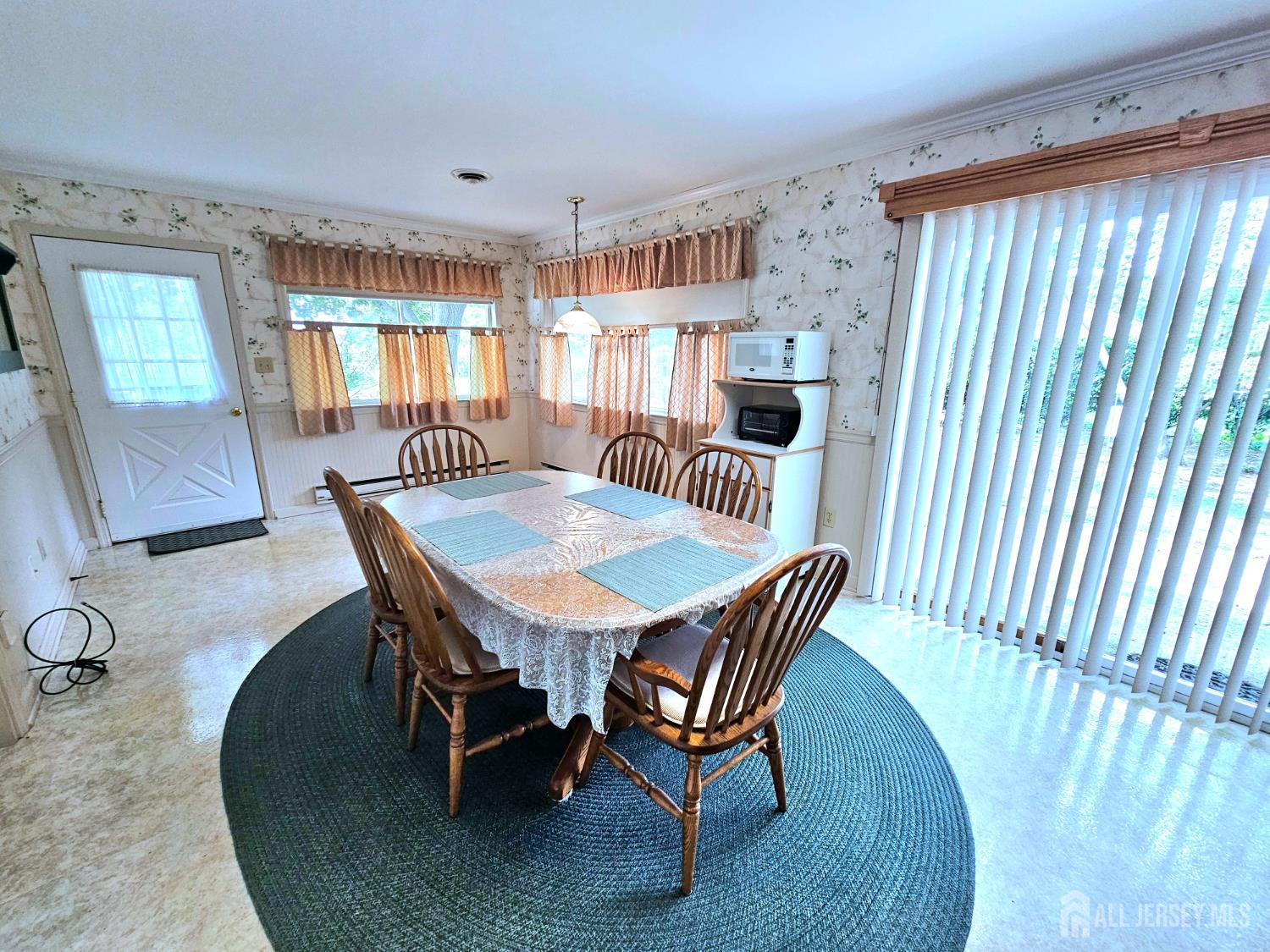 6 Ohio Drive Whiting NJ 08759