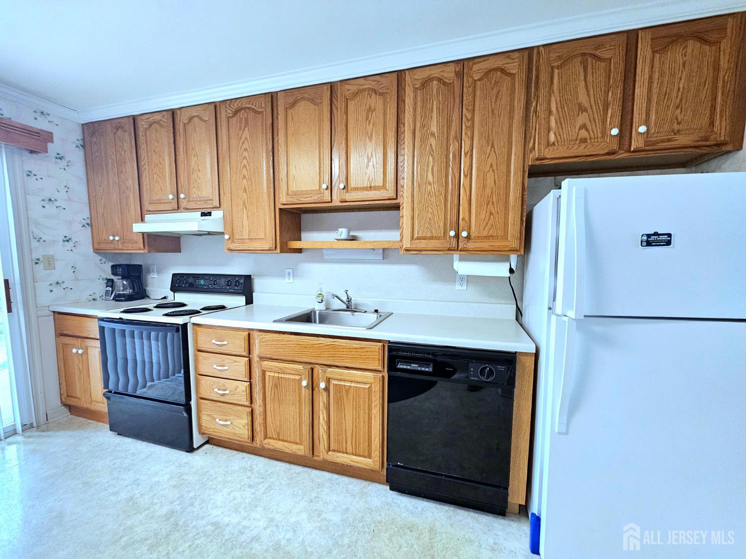 6 Ohio Drive Whiting NJ 08759