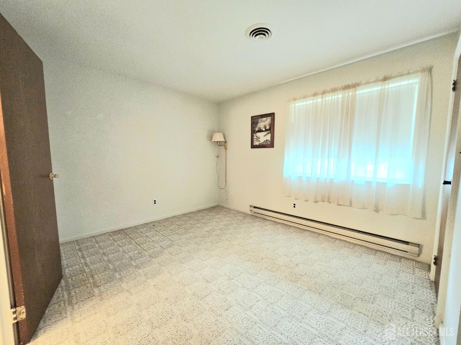 6 Ohio Drive Whiting NJ 08759