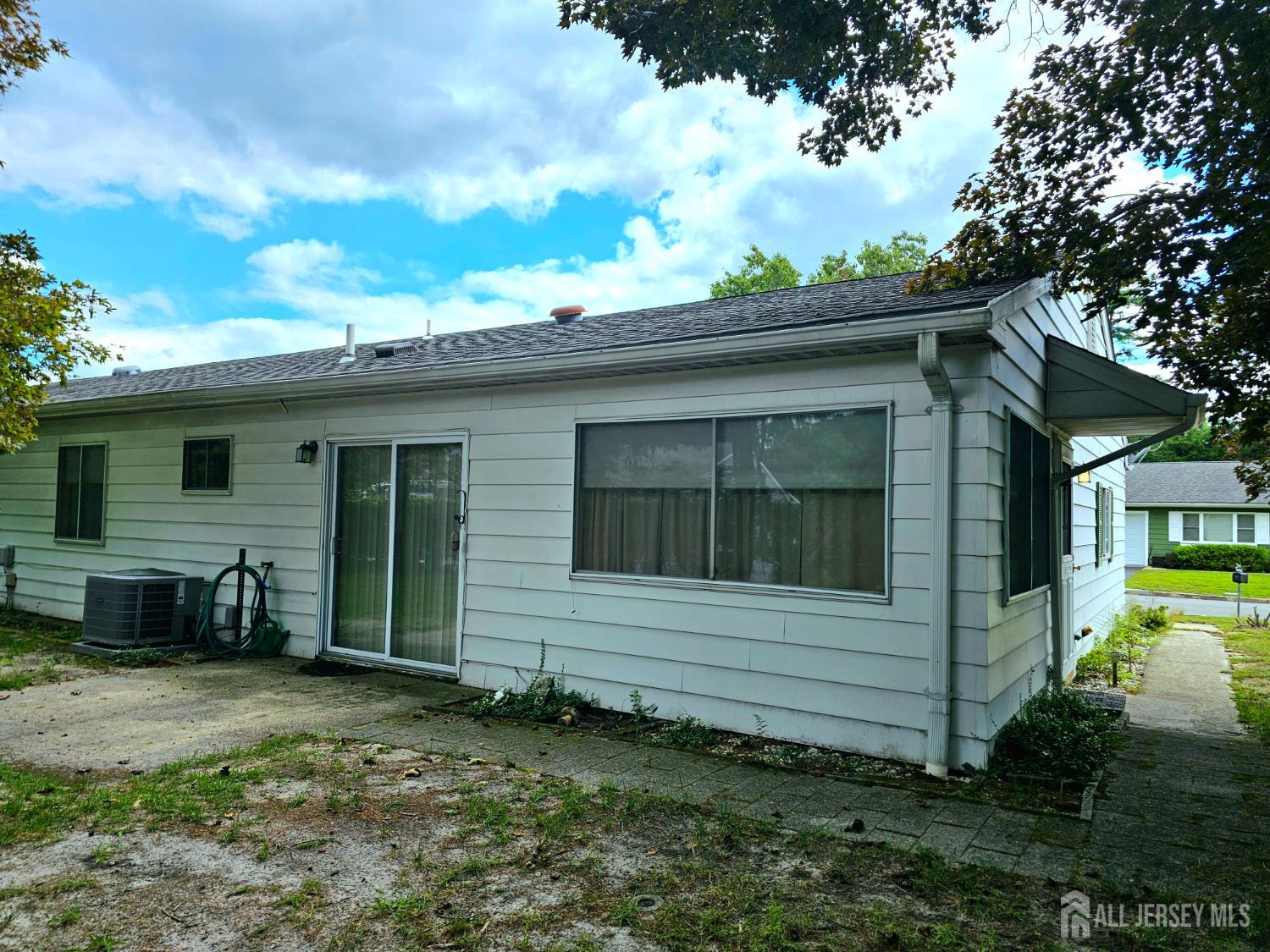 6 Ohio Drive Whiting NJ 08759