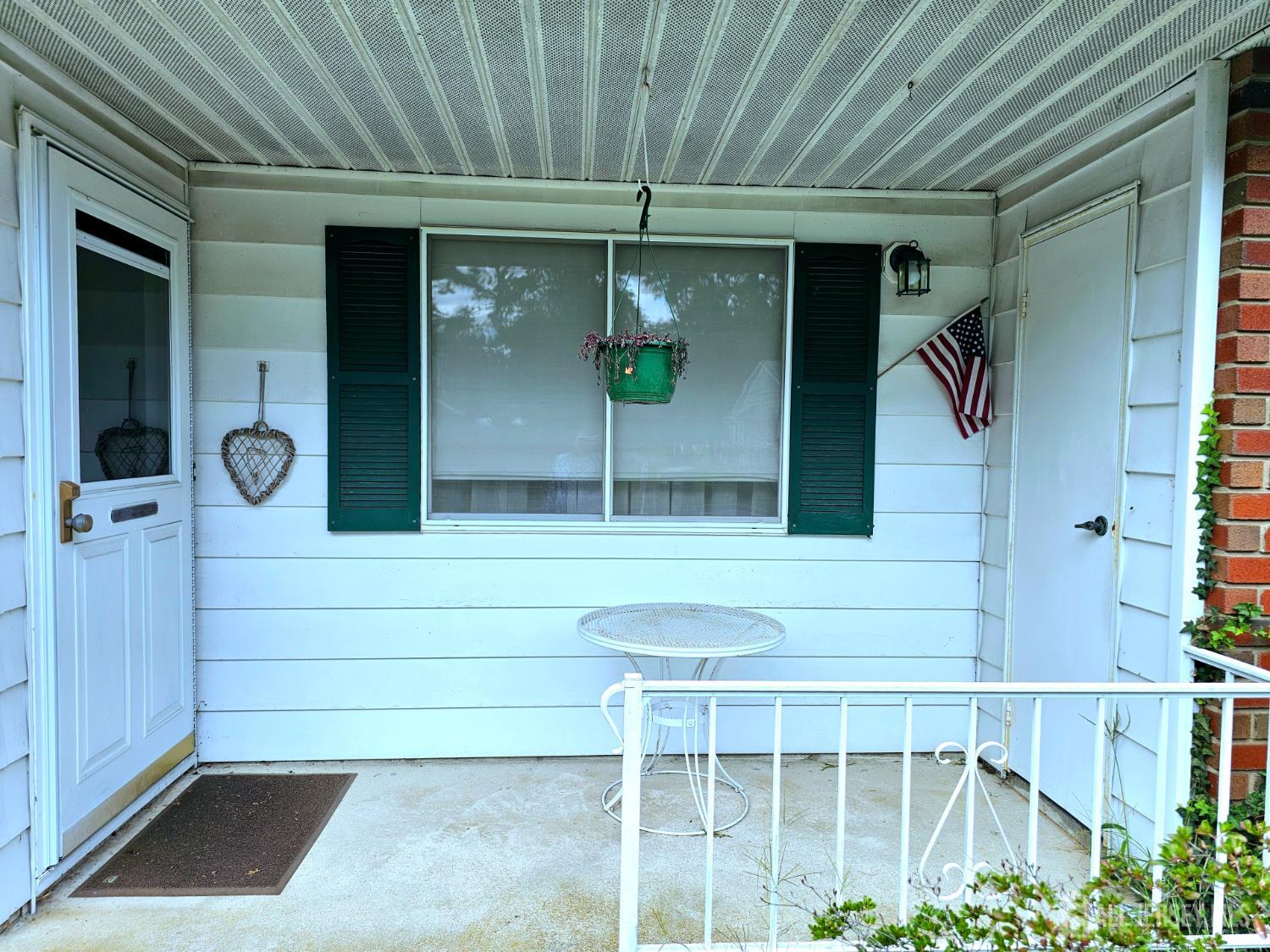 6 Ohio Drive Whiting NJ 08759