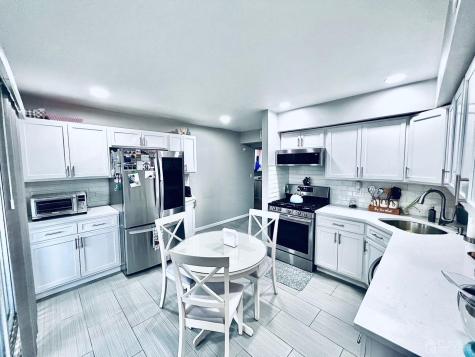 199-199 Evergreen Road Middlesex NJ 08837