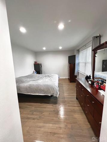 199-199 Evergreen Road Middlesex NJ 08837
