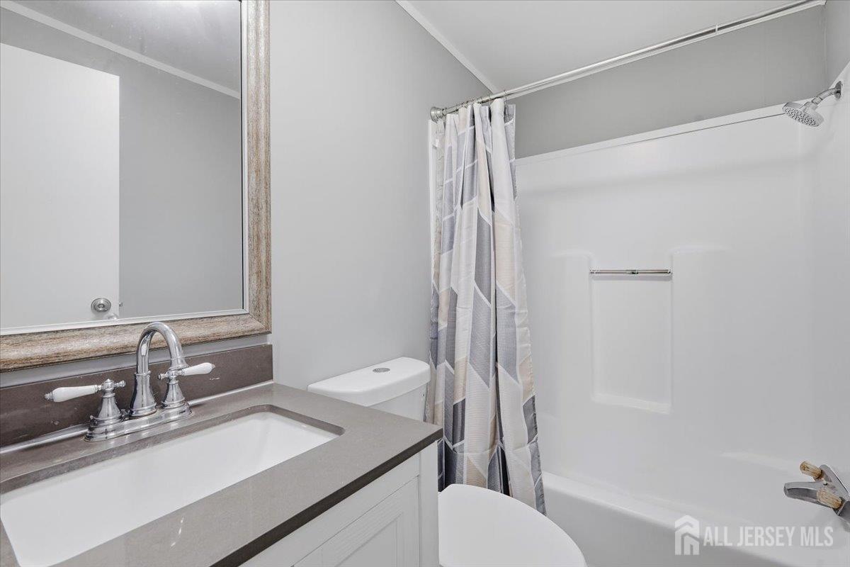 44 Longfellow Road North Brunswick NJ 08902