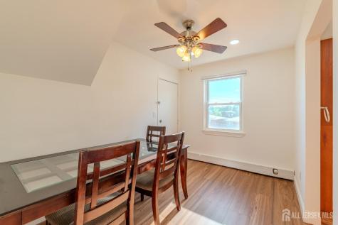 42 York Drive Edison NJ 08817