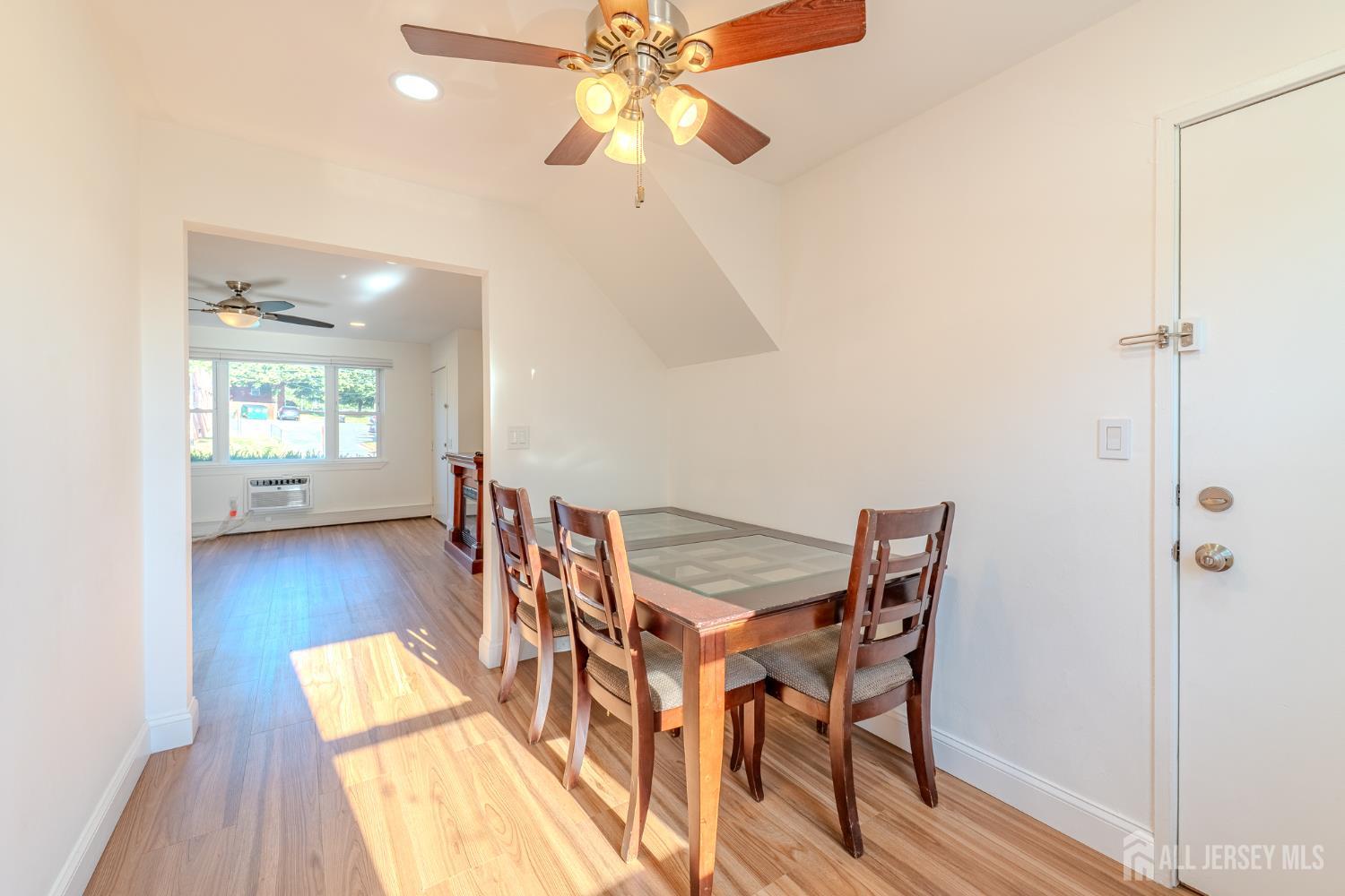 42 York Drive Edison NJ 08817