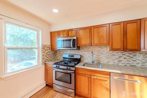 42 York Drive Edison NJ 08817