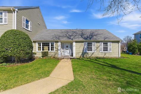 25 E Rossmoor Drive Monroe NJ 08831