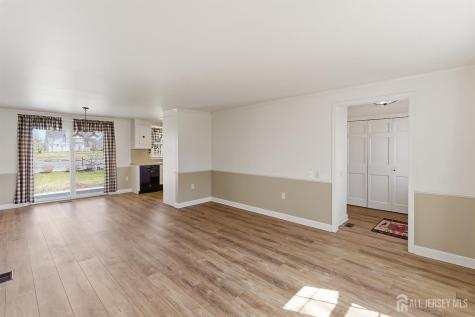 25 E Rossmoor Drive Monroe NJ 08831