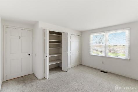 25 E Rossmoor Drive Monroe NJ 08831