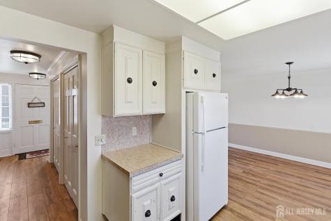 25 E Rossmoor Drive Monroe NJ 08831