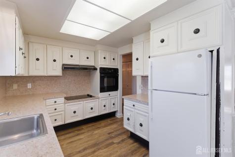 25 E Rossmoor Drive Monroe NJ 08831