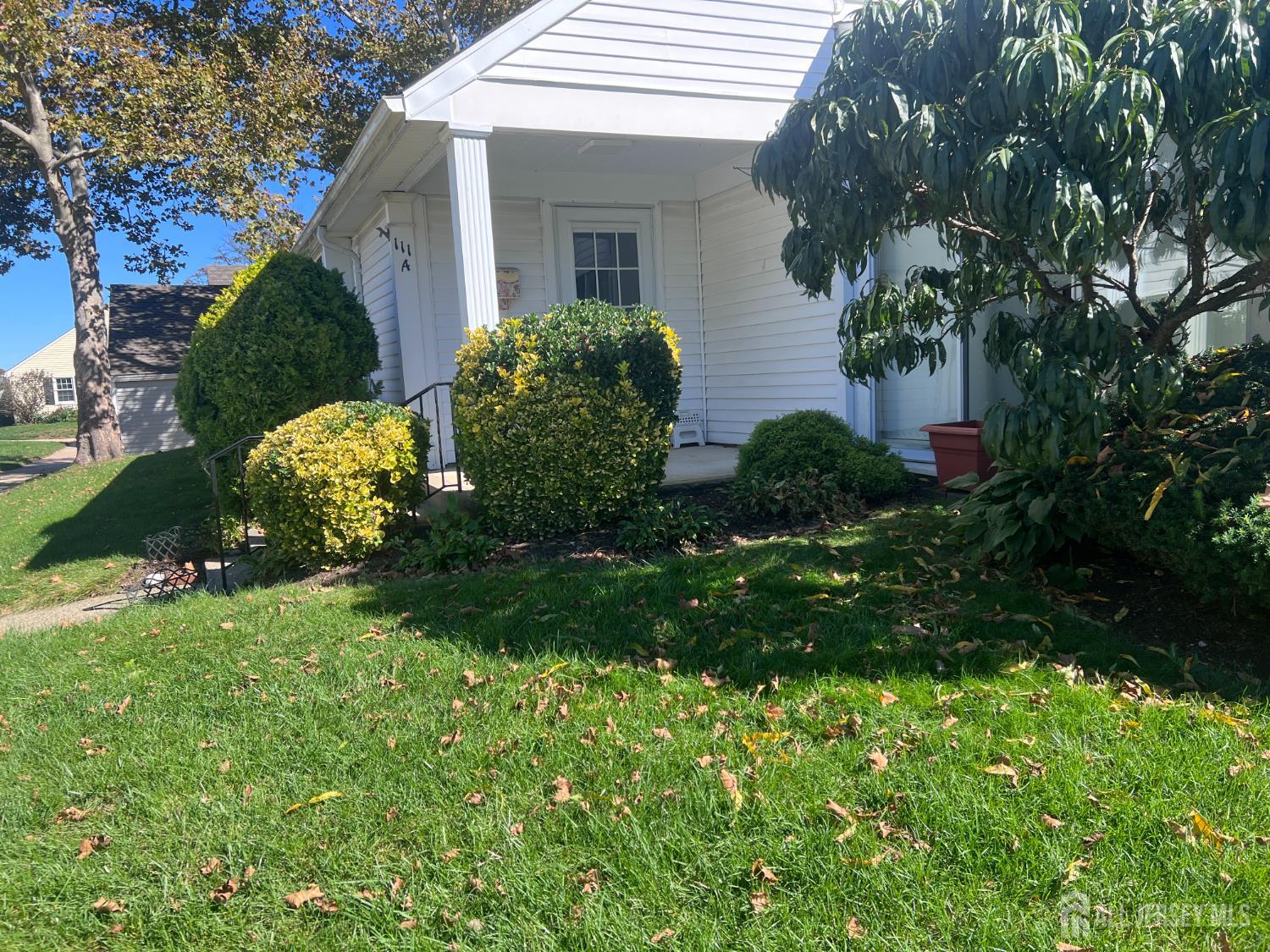 111 Hanover Lane Monroe NJ 08831
