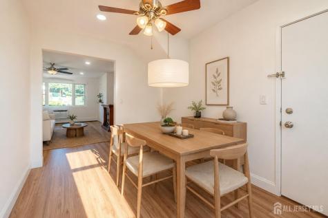 93 Fox Road Edison NJ 08817