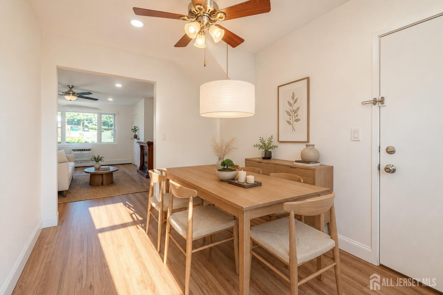 93 Fox Road Edison NJ 08817